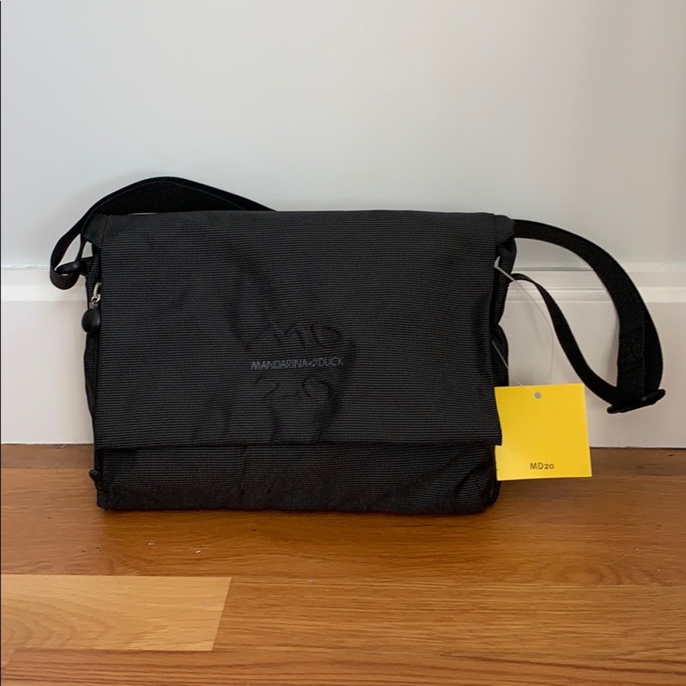 Mandarina Duck travel satchel